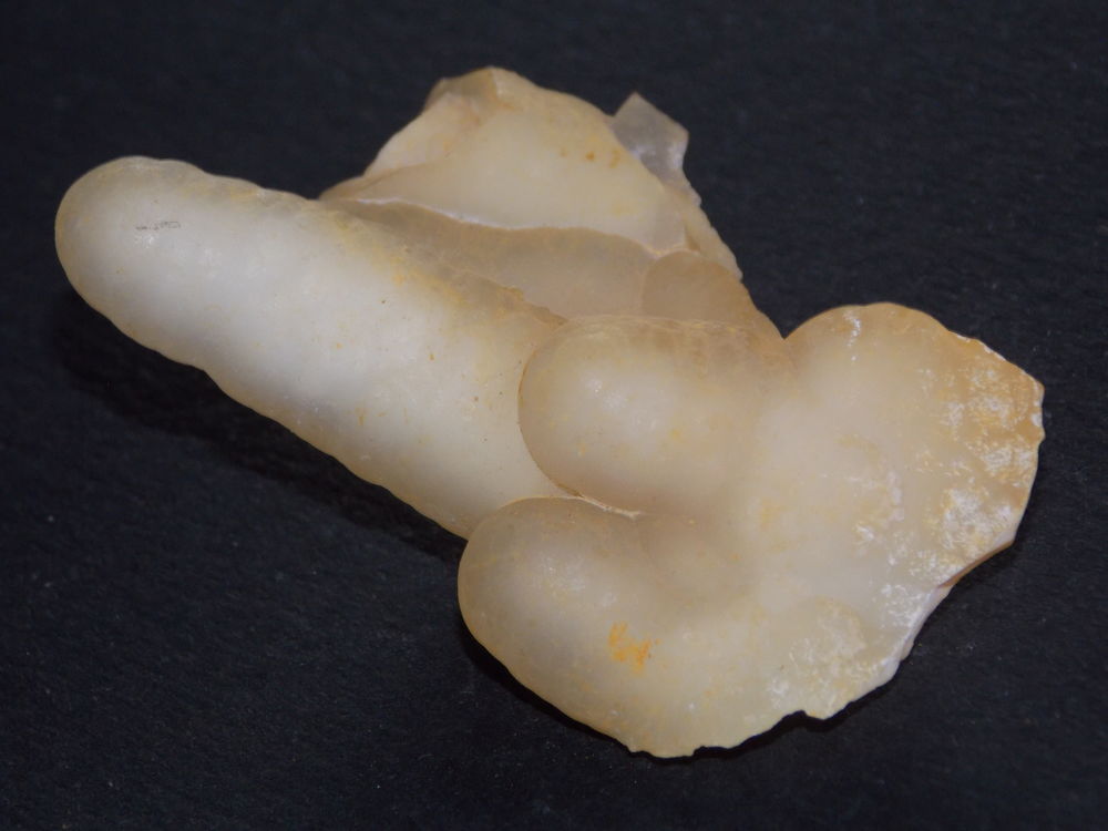 Agate Mamuju Area Indon&eacute;sie 26gr 57 x 43 x 20 mm 