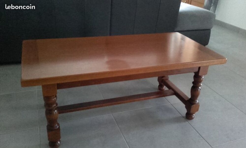 Table de salon
Meubles