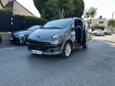 Peugeot 1007 1.4 HDI pack Clim