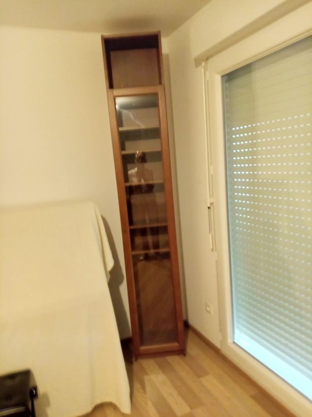 vitrine ikea est tables de chevet etageres Meubles
