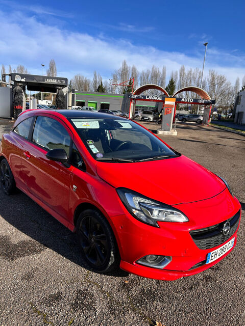Opel corsa 1.4 90 ch Color Edition