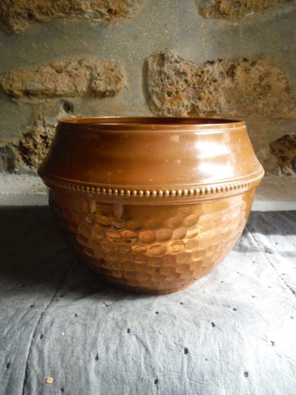 Cache pot cuivre (Villedieu) Décoration