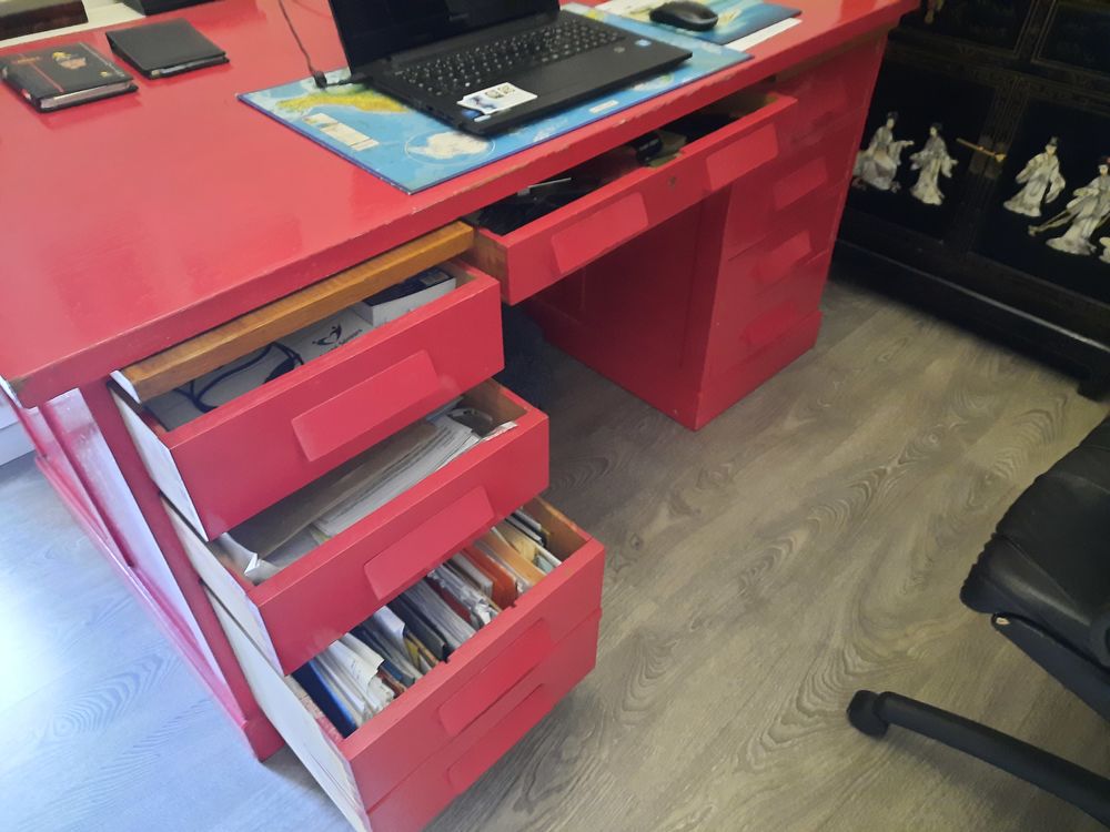 Bureau de ma&icirc;tre d'&eacute;cole Meubles