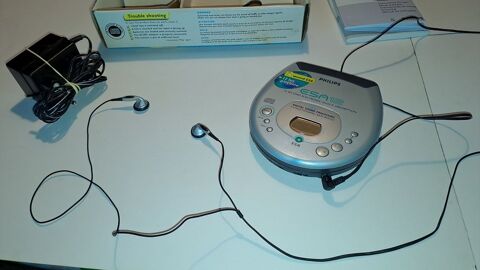 Baladeur CD vintage Philips AZ 7381 avec boîte 35 Gex (01)