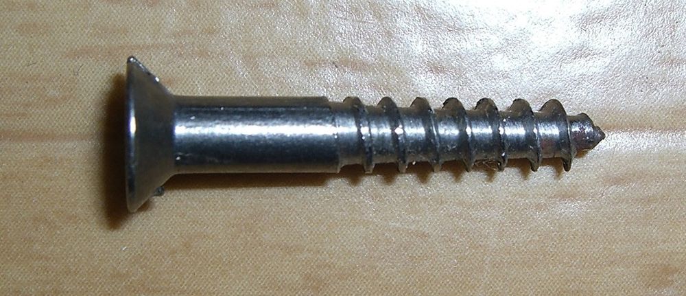 Vis &agrave; bois t&ecirc;te frais&eacute;e 4 x 25 (lots de 30) Bricolage