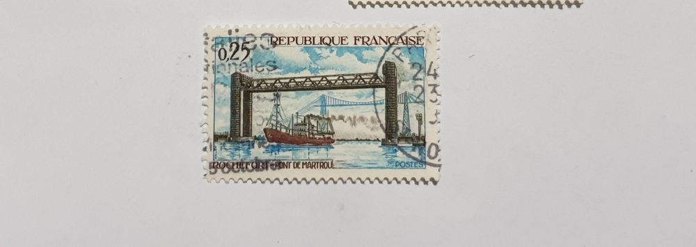 Timbre France Pont de Martrou &agrave; Rochefort 1968- 0.05 euro 