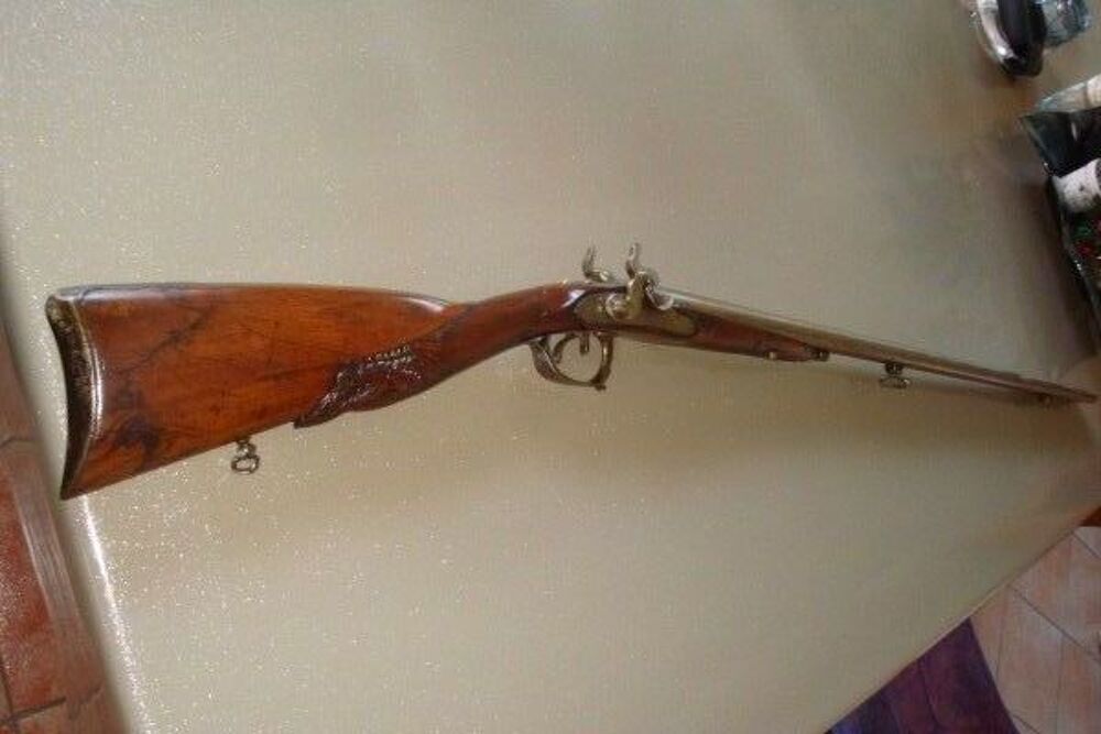 fusil poudre noir. 