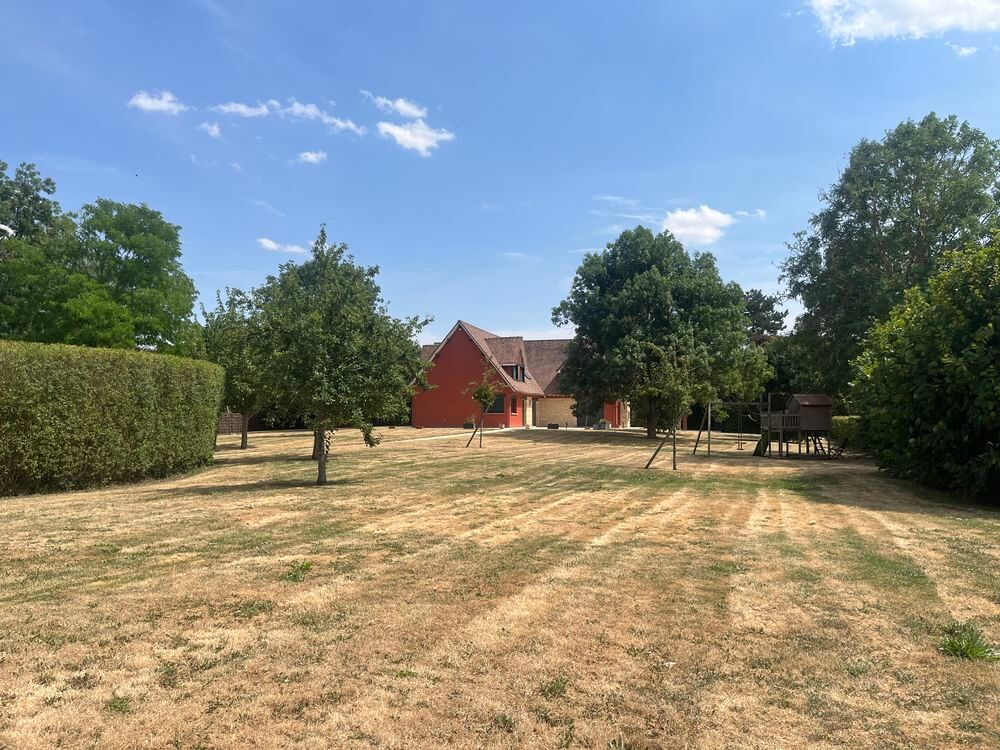 Vente Maison PROPRIETE 355 M2 SUR 7000M2 A 1 H DE LA DEFENSE ET DE PARIS Pacy-sur-eure