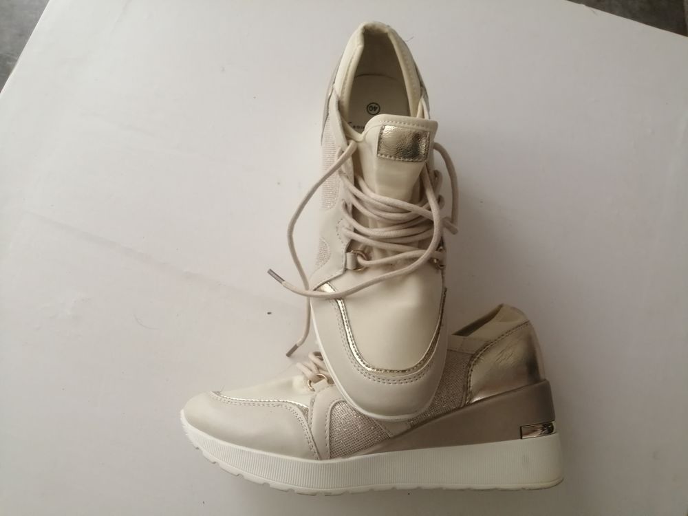 chaussures basquettes femme Chaussures