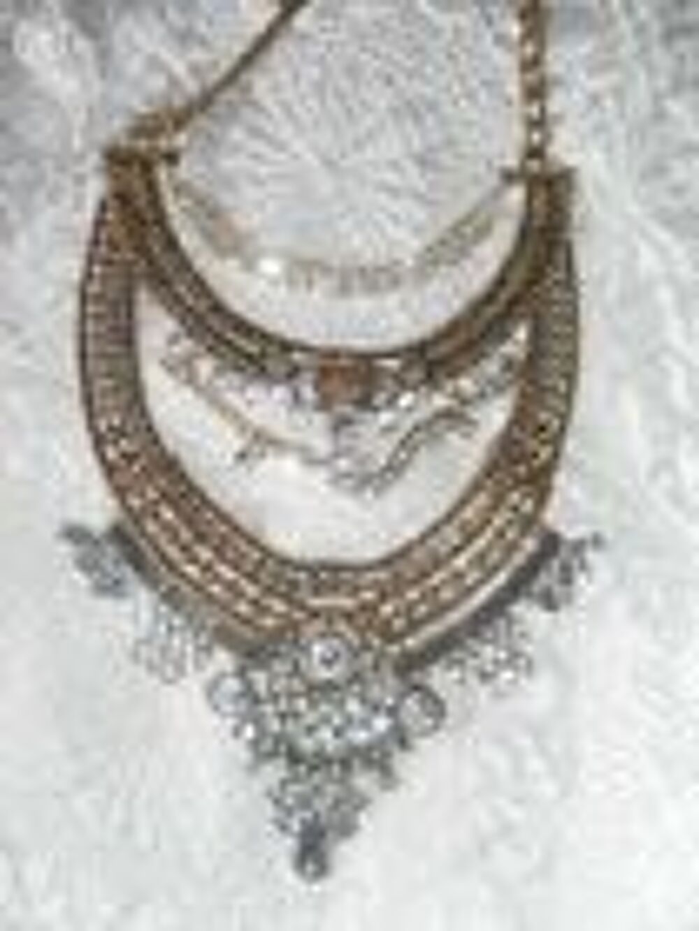 Collier plastron en strass baguette, neuf Bijoux et montres