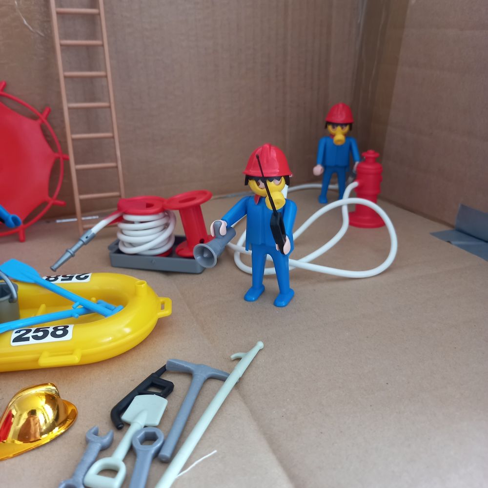 Playmobil pompiers vintage Jeux / jouets