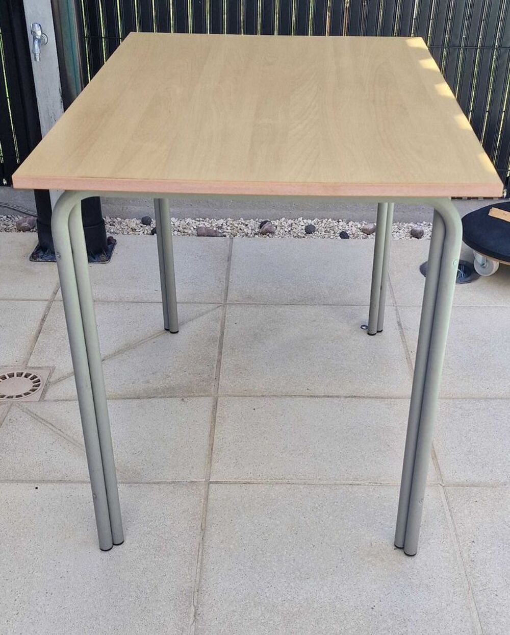 Table rectangulaire imitation bois Meubles