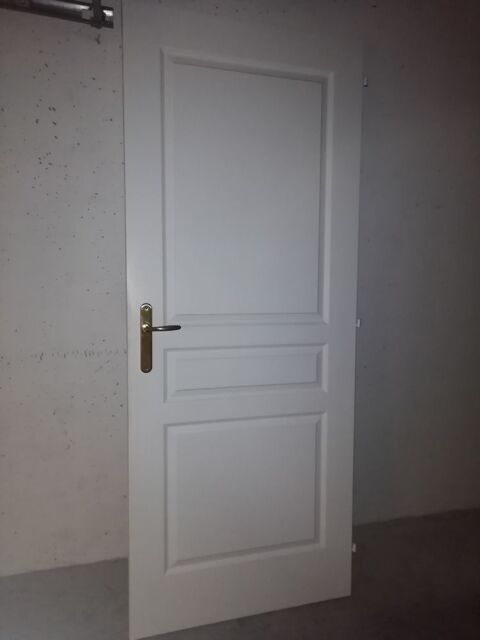 Porte d'intrieur blanche. 20 Annecy (74)