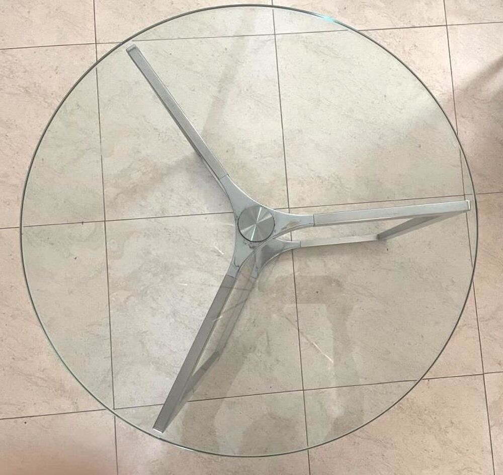 Table basse Plateau tournant d'un geste du doigt verre tremp Meubles