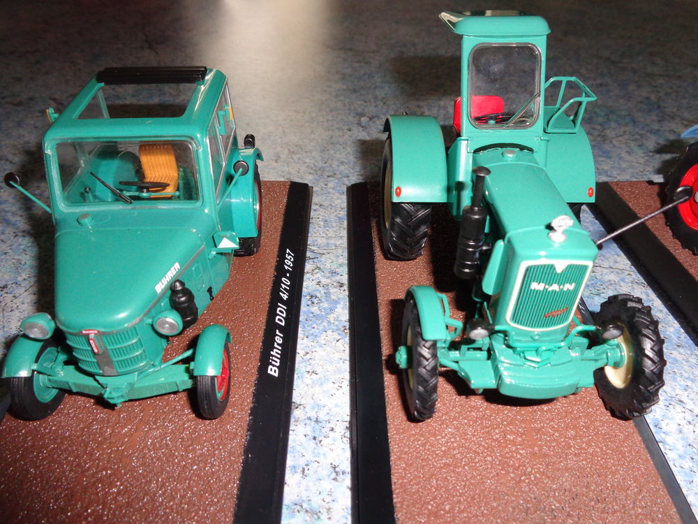 Tracteurs miniatures 1/32 neuf 