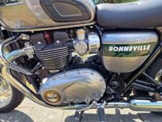 TRIUMPH 2022 occasion 83300 Draguignan