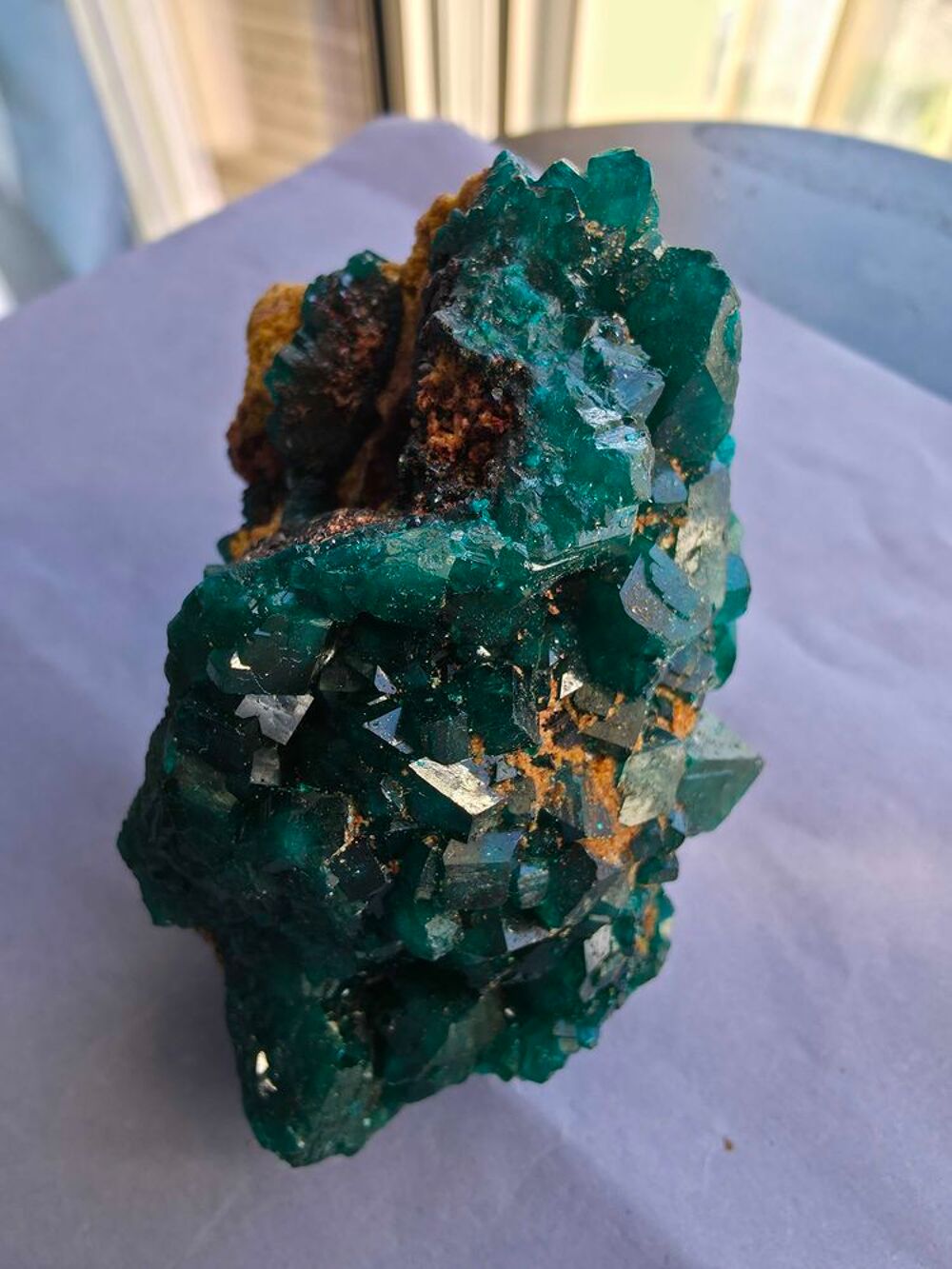 Dioptase sur Gangue Naturelle-Katanga, RDC(134g) 