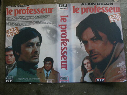Film :   Le professeur   40 Saint-Médard-en-Jalles (33)