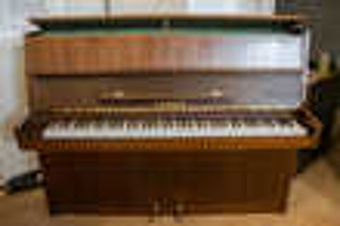 Louez un piano d'&eacute;tude Instruments de musique