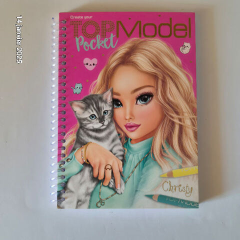 Top model de poche, album � colorier, 100 feuilles           4 Saumur (49)