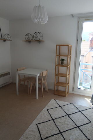 Appartement à louer 1 pièce 21 m²