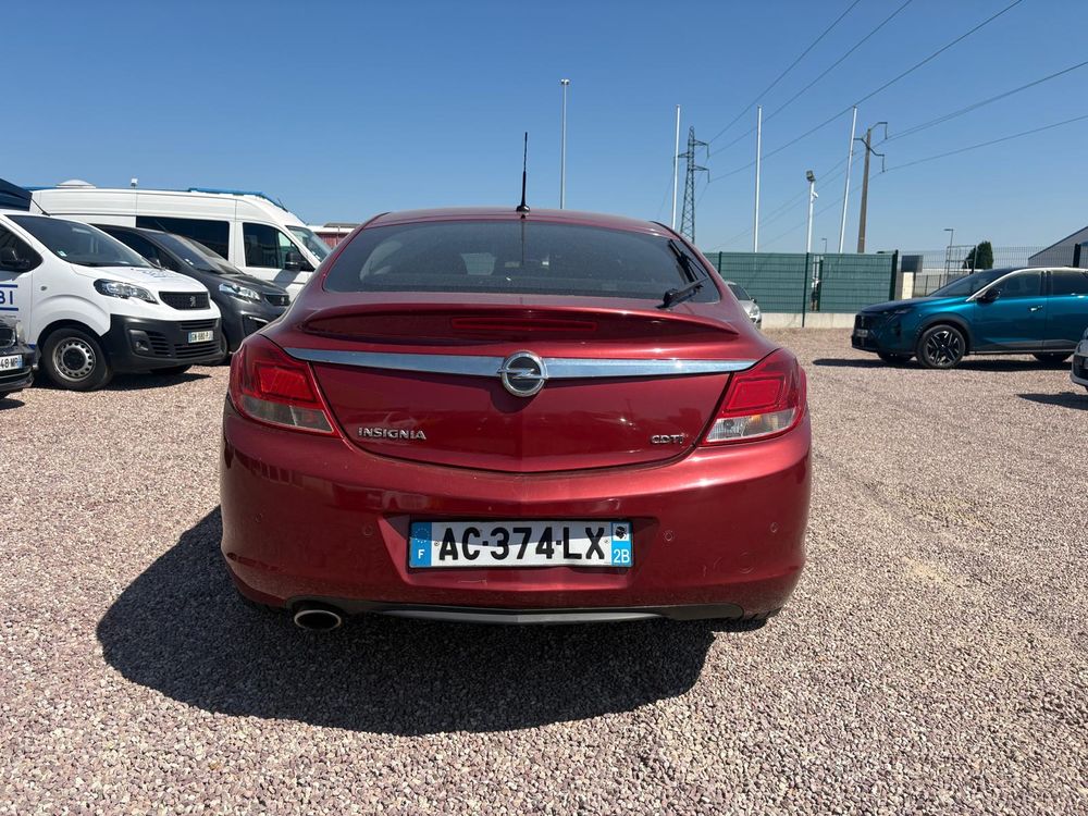Insignia 2.0 CDTI - 130 FAP Cosmo Pack 2009 occasion 95610 &Eacute;ragny
