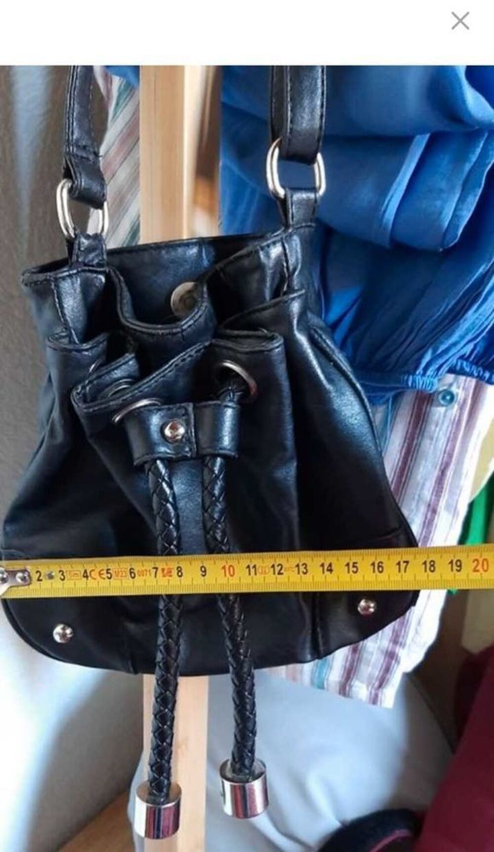 vide maison Vêtements