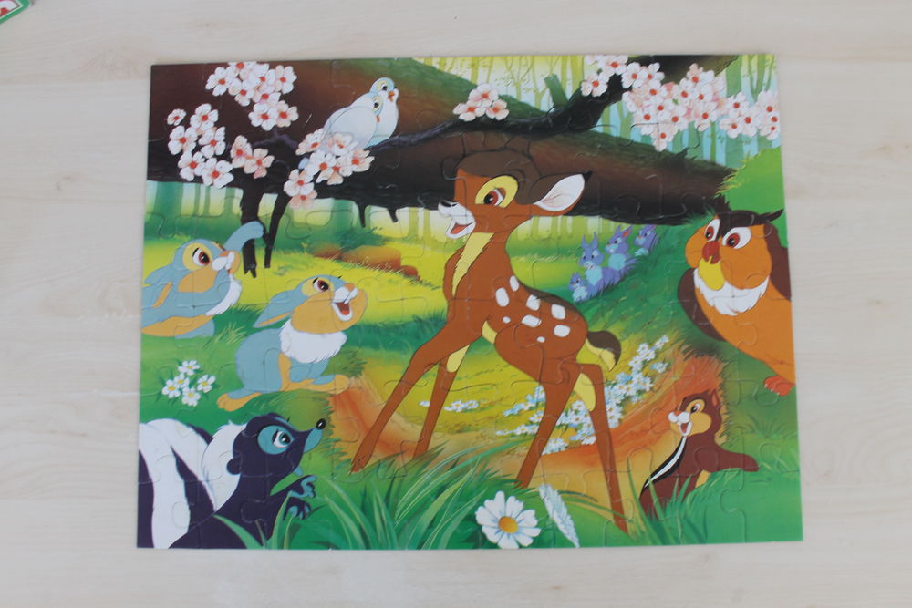 2 puzzles x60P Disney Bambi &amp; ses amis / Picsou Riri Fifi.. Jeux / jouets
