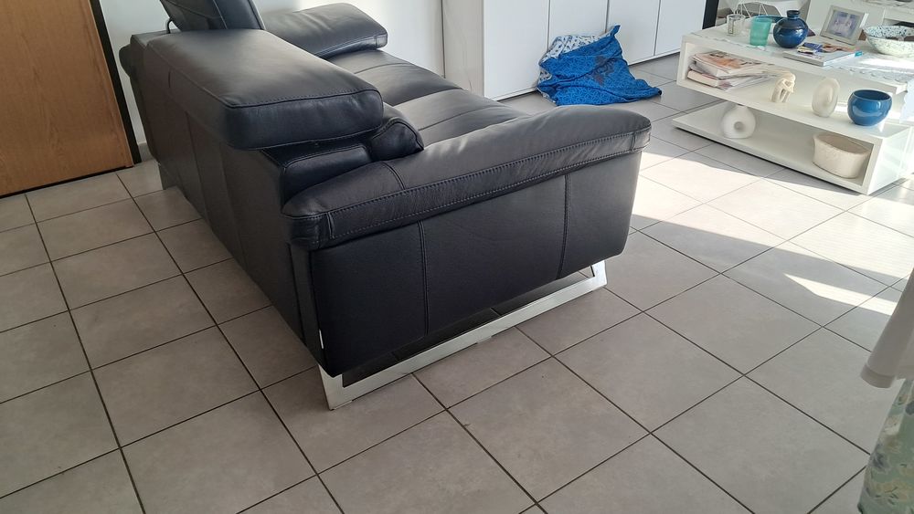 CANAPE CUIR 2 PLACES Meubles