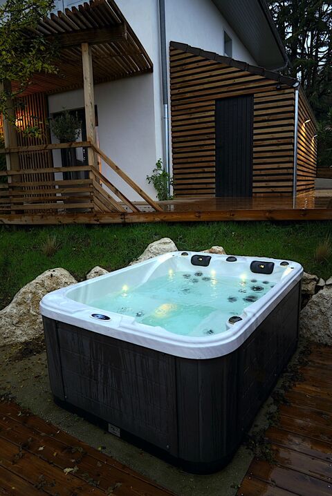 DESTOCKAGE Spa Catalina 6500 Annecy-le-Vieux (74)