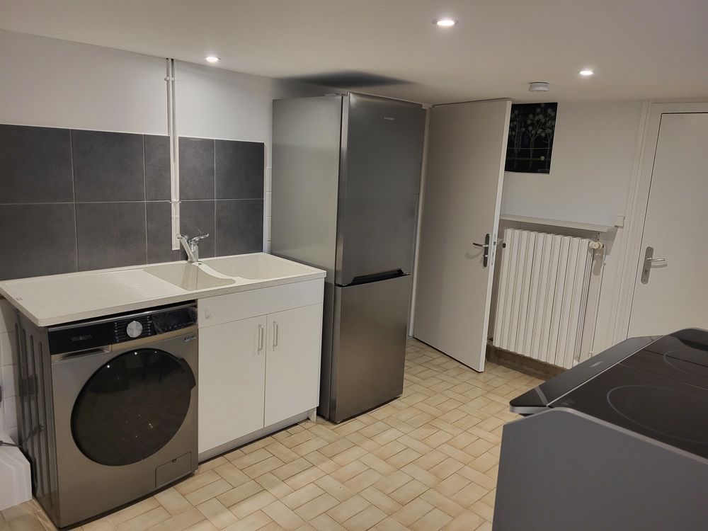 Location Appartement dans maison particulière ! Juigné-sur-loire