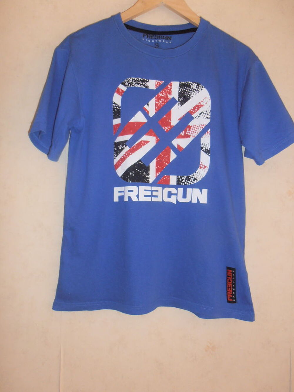 Tee-shirt Freegun 2 (83) Vtements