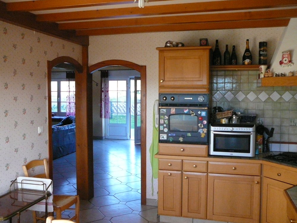 Location Maison Maison en pierre vide 167 mc, terrasse, jardin, garage, cave Jonzieux