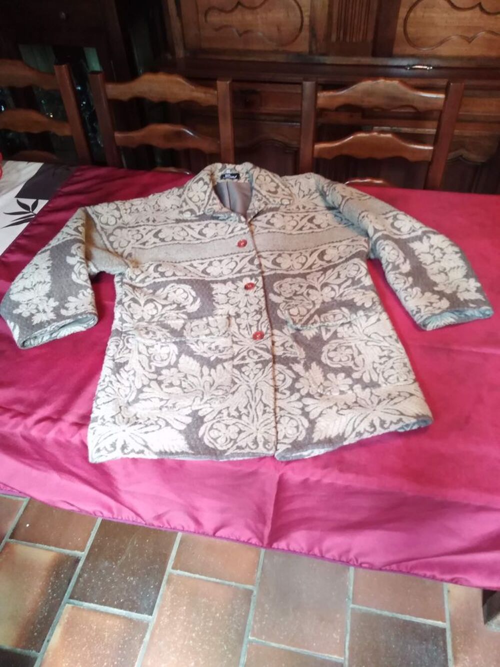 Veste beige et marron taille 42 Vêtements