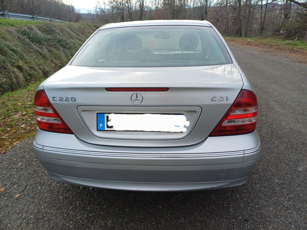 Classe C 220 CDI El&eacute;gance A 2005 occasion 65190 Tournay