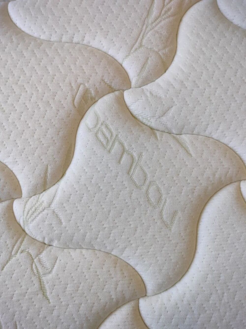 Ensemble Matelas + Sommier Hypnia Luxe Meubles
