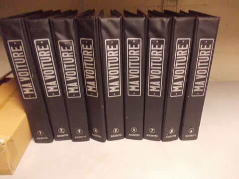 9 classeurs  ma voiture  109 Thiais (94)