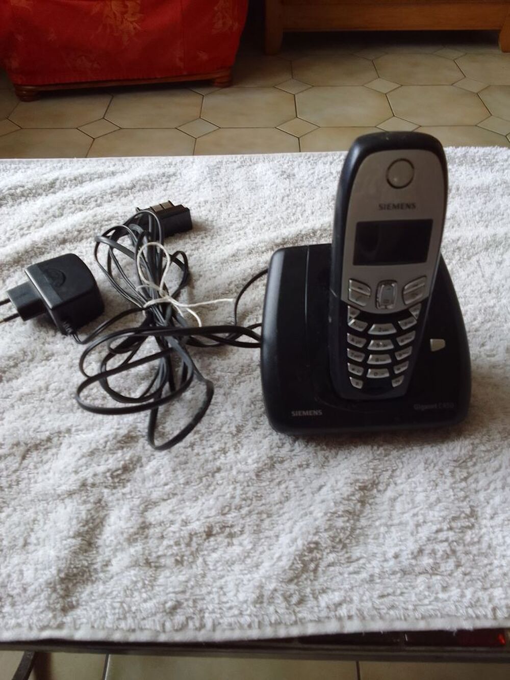 TELEPHONE SIEMENS GIGASET C450 SUR SUPPORT Téléphones et tablettes