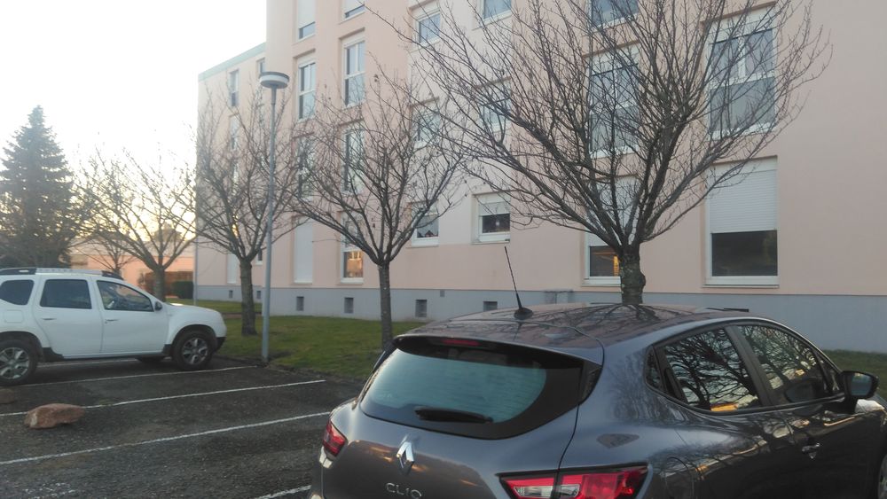 Location Parking/Garage nous+nt+une+place+de+parking+en+plein+centre+de+rouanne Roanne