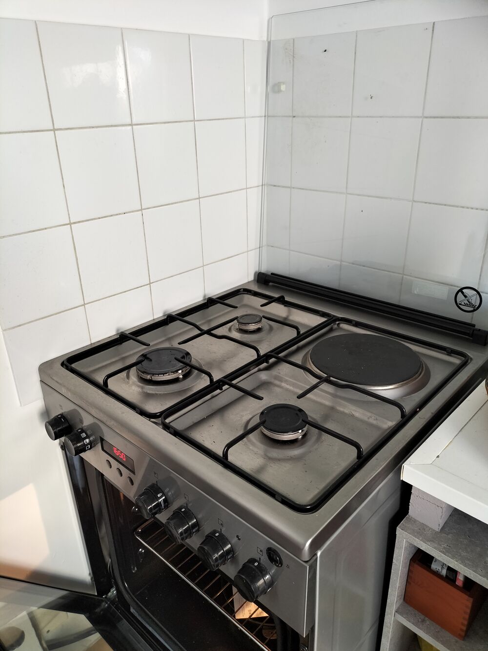 Cuisini&egrave;re mixte Electroménager