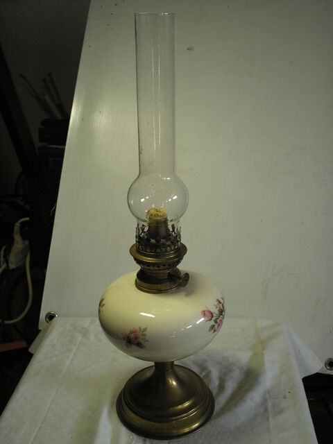 JOLIE LAMPE A ALCOOL vintage ,parfait tat. 15 Le Tremblay-sur-Mauldre (78)