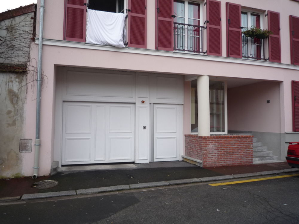 Location Appartement APPARTEMENT DE TYPE 3 DANS RESIDENCE SECURISEE A MONTEREAU Montereau-fault-yonne