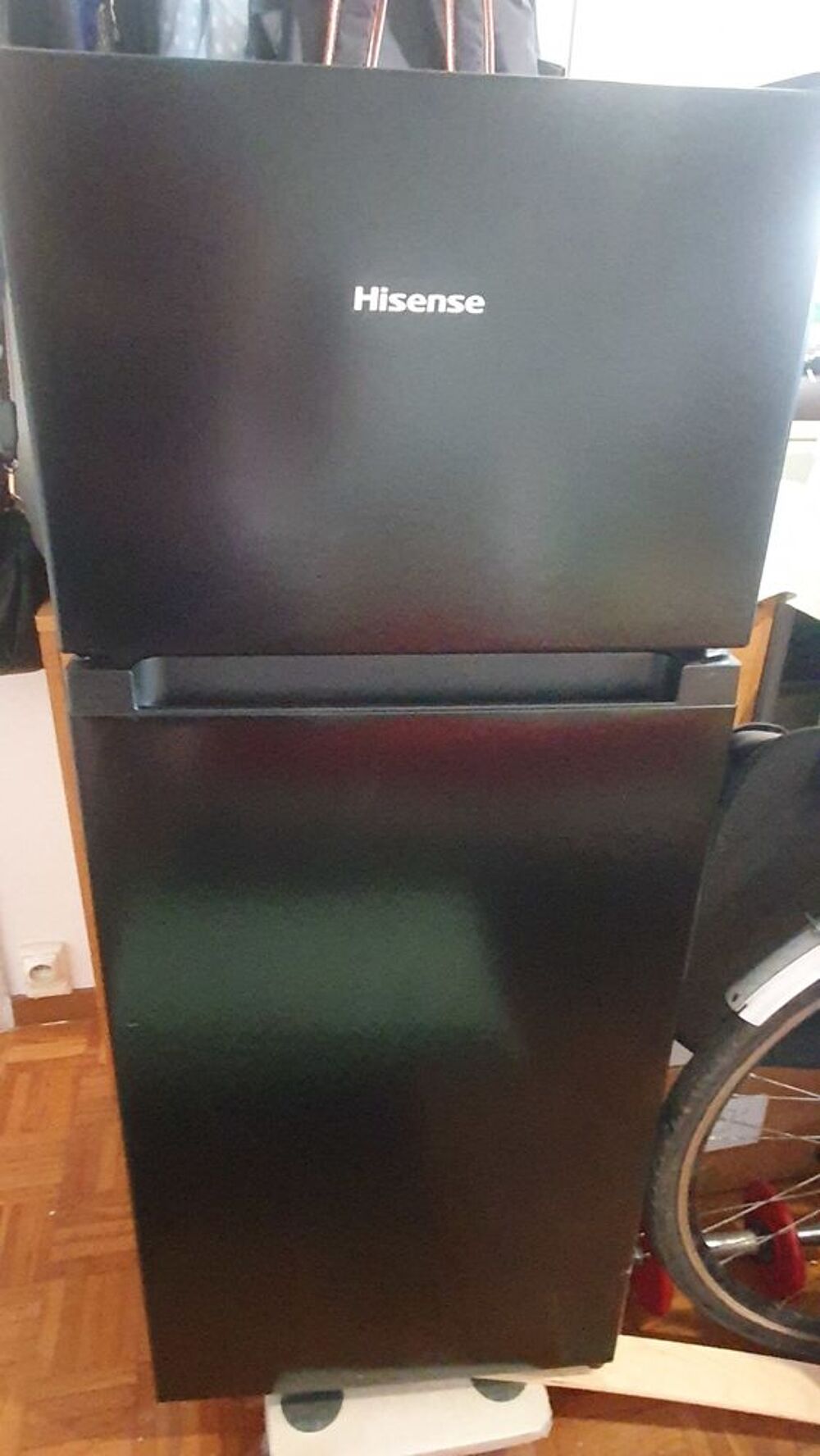 R&eacute;frig&eacute;rateur 2 portes HISENSE RT161D4ABE 124 Litres Electroménager