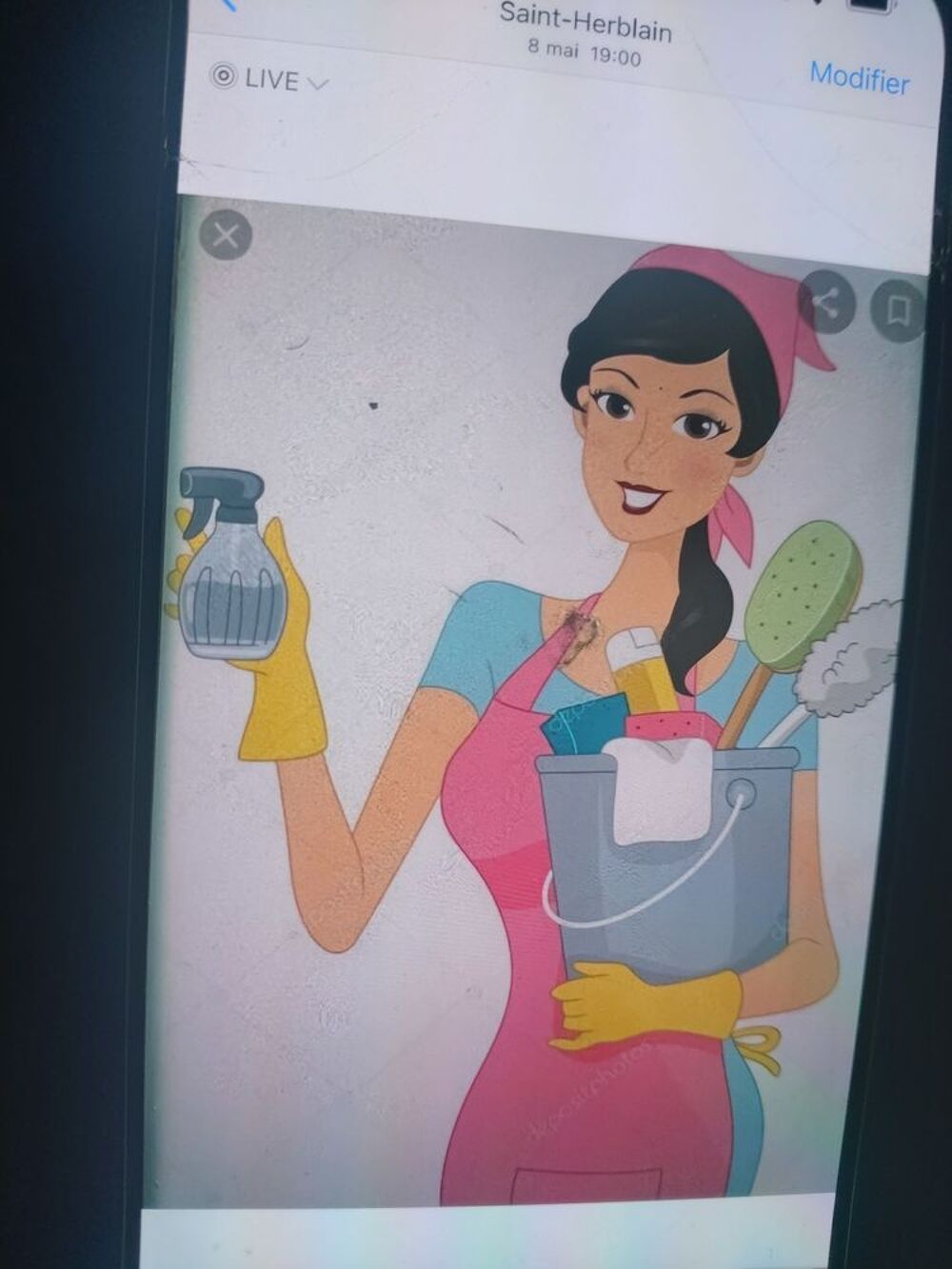   Bonjour une dame srieuse cherche quelque heures de mnage  