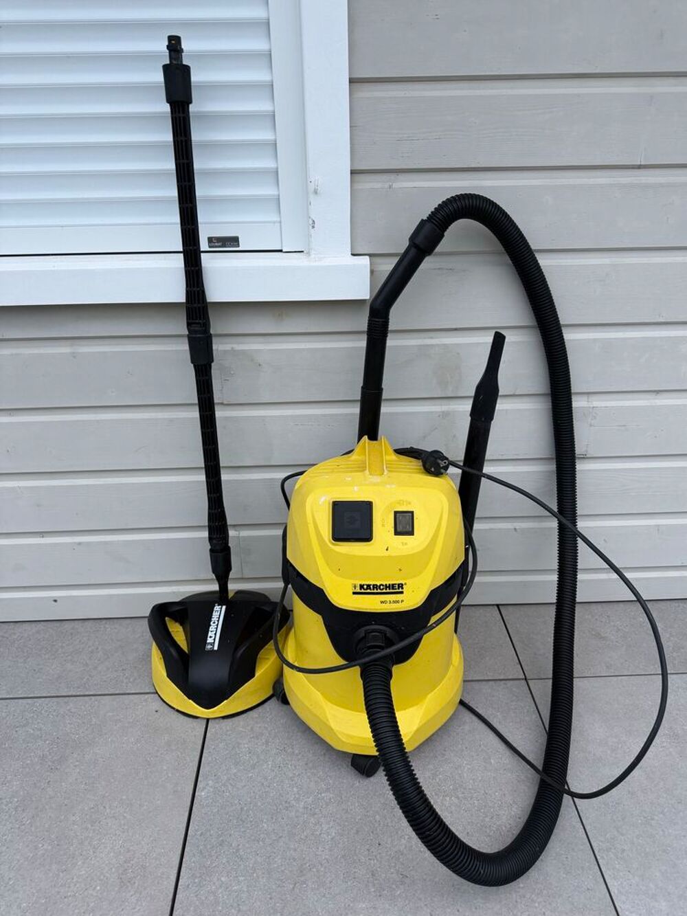 Aspirateur K&agrave; &curren;rcher WD 3.500 P eau et poussi&egrave;re + accessoires Electroménager