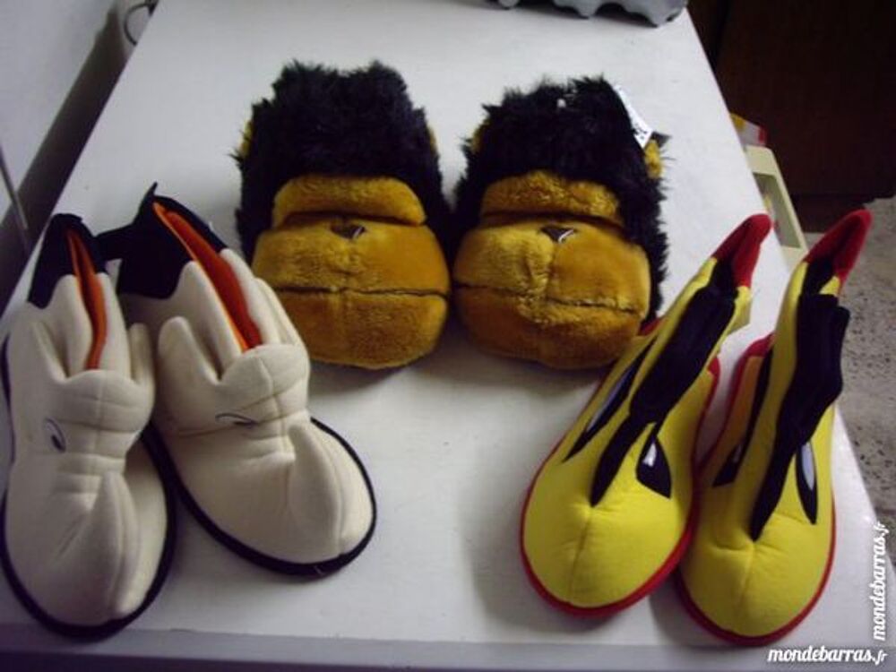 Diverses Pantoufles "humoristiques" mixte Chaussures