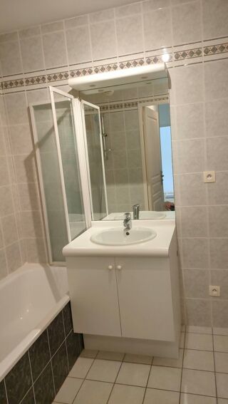  Appartement  vendre 2 pices 46 m