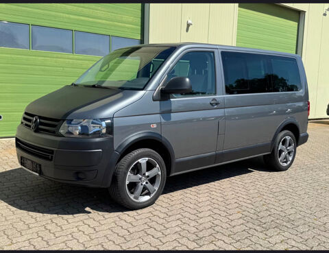 Volkswagen MULTIVAN 2011 occasion Grenoble 38000