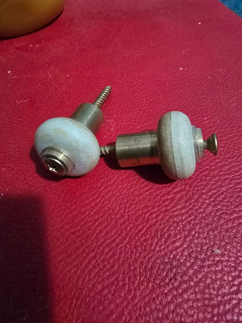 But&eacute; de Porte en caoutchouc Blanche &amp; laiton Meubles