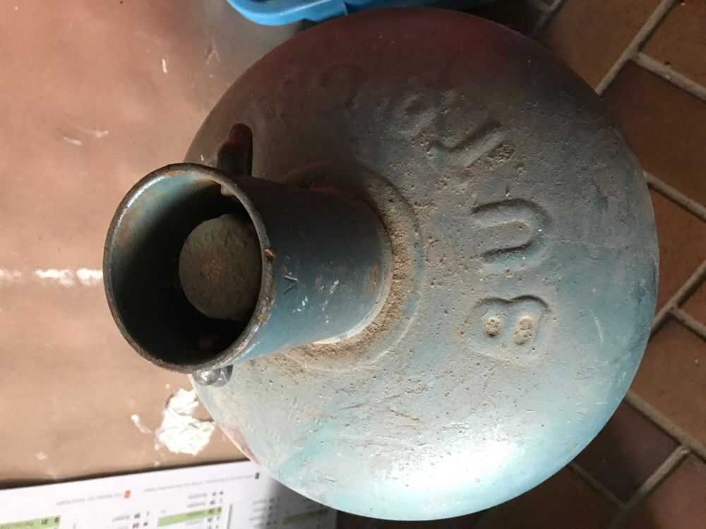 Bouteille de gaz bleue Bricolage